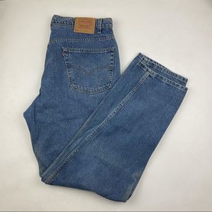 Vintage Levi’s 550 High Waist wedgie fit Jeans